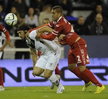 El “Bicho” picó feo a Vélez El “Bicho” picó feo a Vélez