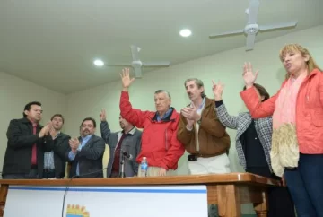 Por primera vez, Gioja dijo que tiene permitido seguir Por primera vez, Gioja dijo que tiene permitido seguir