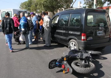 Un motociclista herido Un motociclista herido