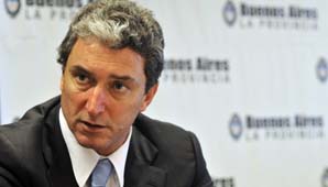 “Pepe” Scioli: “El vice de Daniel será un hombre equilibrado y con experiencia” “Pepe” Scioli: “El vice de Daniel será un hombre equilibrado y con experiencia”