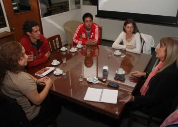 Casi nadie toma en serio la salud de los chicos que practican deporte Casi nadie toma en serio la salud de los chicos que practican deporte