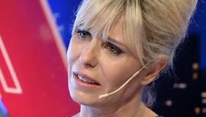 La “humorada” de Randazzo que hizo llorar a Karina Rabolini La “humorada” de Randazzo que hizo llorar a Karina Rabolini