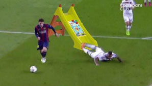 Lo humillaron y lo gastan Lo humillaron y lo gastan