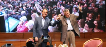 Scioli: “Gioja tuvo el coraje de sostener la minería para privilegiar el bienestar” Scioli: “Gioja tuvo el coraje de sostener la minería para privilegiar el bienestar”