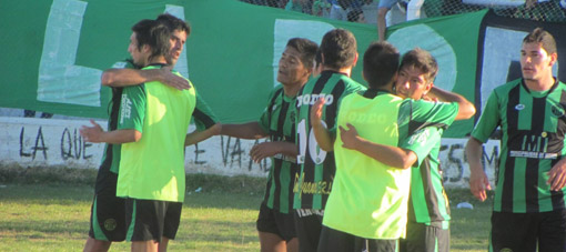 San Martín de Rodeo ascendió al Federal B en una dramática final por penales San Martín de Rodeo ascendió al Federal B en una dramática final por penales