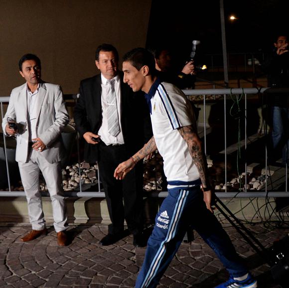 El frío no impidió que una multitud recibiera a la selección en San Juan El frío no impidió que una multitud recibiera a la selección en San Juan