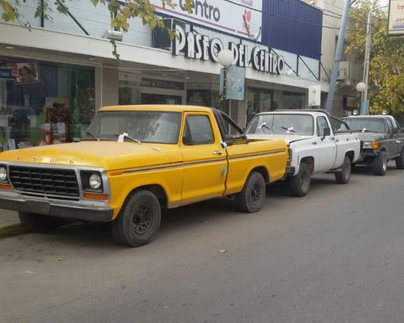Incautan 10 vehículos que fueron robados y vendidos Incautan 10 vehículos que fueron robados y vendidos