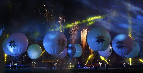 Un espectáculo deslumbrante Un espectáculo deslumbrante