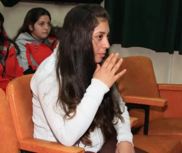 La presa narco que, por celos, le tajeó la cara a otra y también le robó La presa narco que, por celos, le tajeó la cara a otra y también le robó