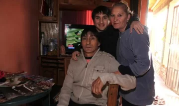 Ya se largó la ayuda para el exarquero con ELA Ya se largó la ayuda para el exarquero con ELA