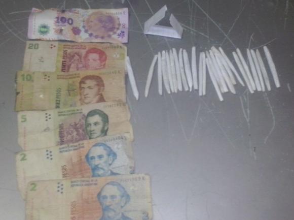 Perseguido y atrapado con droga Perseguido y atrapado con droga