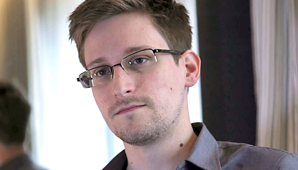 Confirman que CFK se reunió con Edward Snowden en Rusia Confirman que CFK se reunió con Edward Snowden en Rusia