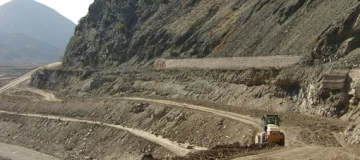 La ruta que une el dique Punta Negra con Caracoles tiene un avance del 70% La ruta que une el dique Punta Negra con Caracoles tiene un avance del 70%