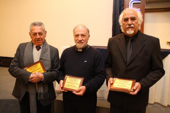 Distinción a los notables Distinción a los notables