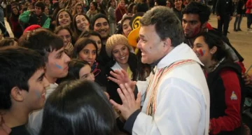 Encuentro juvenil, con un invitado que revolucionó Encuentro juvenil, con un invitado que revolucionó