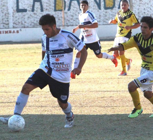 Los líderes estrenan la punta Los líderes estrenan la punta