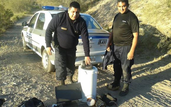 Hallan cosas robadas en un vieja mina Hallan cosas robadas en un vieja mina