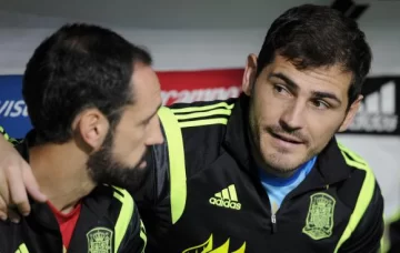 Casillas se emocionó en su despedida del Real Casillas se emocionó en su despedida del Real