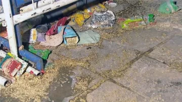 Lamentable: robaron y rompieron los alimentos donados por los hinchas Lamentable: robaron y rompieron los alimentos donados por los hinchas