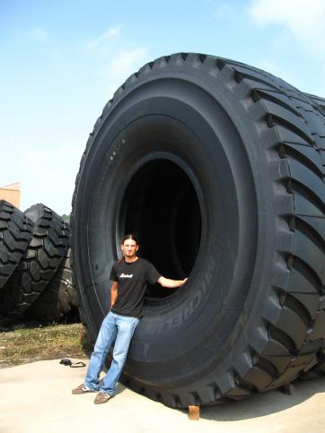 Nuevo gel antipinchaduras para neumáticos mineros Nuevo gel antipinchaduras para neumáticos mineros