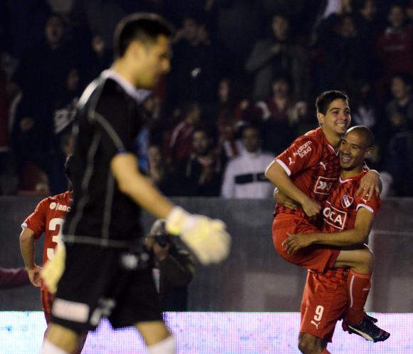 El Rojo ya los cuenta por tres El Rojo ya los cuenta por tres