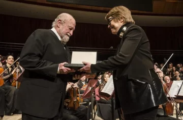 Calderón, batuta emérita Calderón, batuta emérita