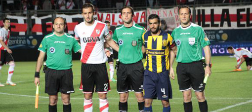 El vuelo de River viene demorado y llegará cerca de la medianoche El vuelo de River viene demorado y llegará cerca de la medianoche