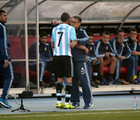 Di María tuvo que salir por lesión Di María tuvo que salir por lesión