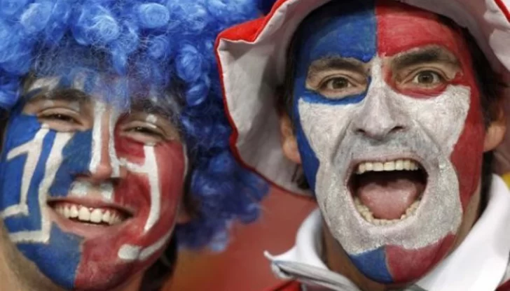 Medido festejo de chilenos en San Juan Medido festejo de chilenos en San Juan