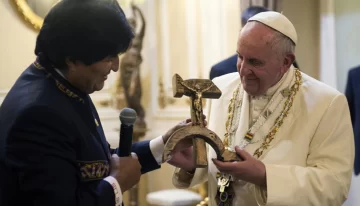 El particular regalo de Evo Morales para Francisco El particular regalo de Evo Morales para Francisco