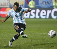 Otra derrota con la sombra de Tevez Otra derrota con la sombra de Tevez