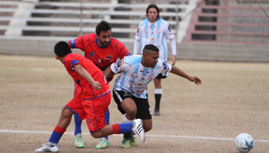 Alianza le ganó a Villa Obrera y mantuvo la punta Alianza le ganó a Villa Obrera y mantuvo la punta