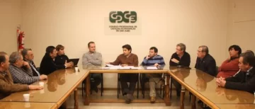 Fuerte reacción empresaria para pedir una prórroga de la factura electrónica Fuerte reacción empresaria para pedir una prórroga de la factura electrónica