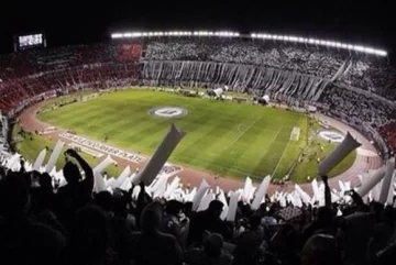 Piden clausura por reventa Piden clausura por reventa