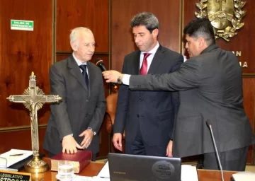 Asumió un ibarrista Asumió un ibarrista