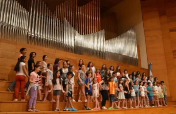 Voces unidas por la causa Voces unidas por la causa