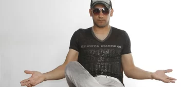 Es sanjuanino y sigue los pasos de Cande Buasso en Elegidos Es sanjuanino y sigue los pasos de Cande Buasso en Elegidos