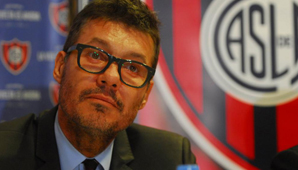 Fuerte respaldo a Tinelli para llegar a la presidencia de la AFA Fuerte respaldo a Tinelli para llegar a la presidencia de la AFA