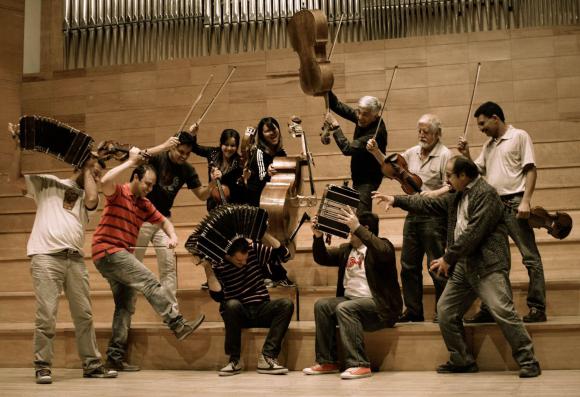 Pichuco, por la Típica Pichuco, por la Típica