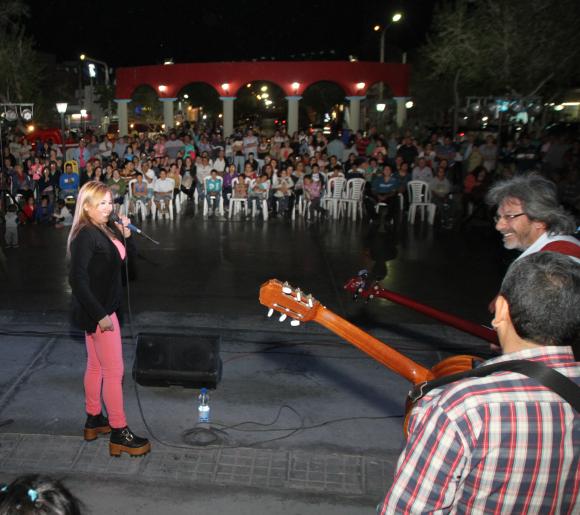 Rawson festejó 73 años con música, baile y juegos Rawson festejó 73 años con música, baile y juegos