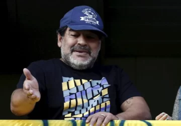 Maradona, duro contra Platini Maradona, duro contra Platini
