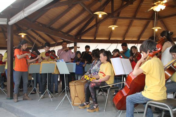 El picnic musical de los bajitos El picnic musical de los bajitos