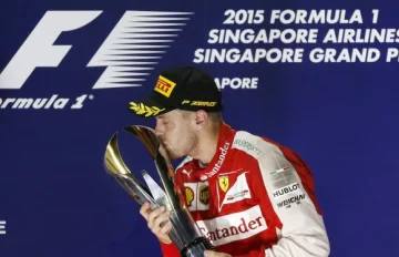 Vettel: en el podio histórico Vettel: en el podio histórico