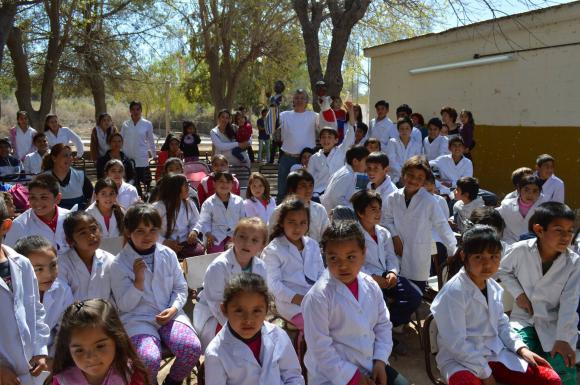 Títeres que buscan niños Títeres que buscan niños