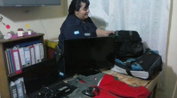 Apresado en pleno saqueo Apresado en pleno saqueo