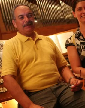 Un caudillo con ópera propia Un caudillo con ópera propia