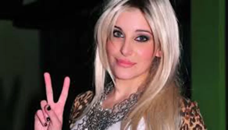 Charlotte sin Photoshop Charlotte sin Photoshop