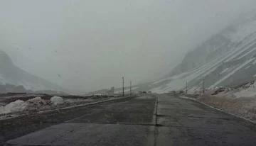 Cerraron el Cristo Redentor y hay unas 6 mil personas varadas Cerraron el Cristo Redentor y hay unas 6 mil personas varadas