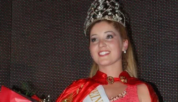 Lorena, la candidata de Chimbas para la Fiesta Nacional del Sol Lorena, la candidata de Chimbas para la Fiesta Nacional del Sol