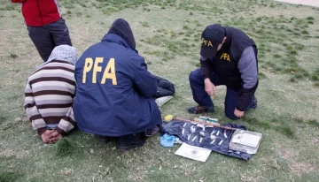 Lo detuvieron con 150 gramos de droga en la plaza de La Joroba Lo detuvieron con 150 gramos de droga en la plaza de La Joroba